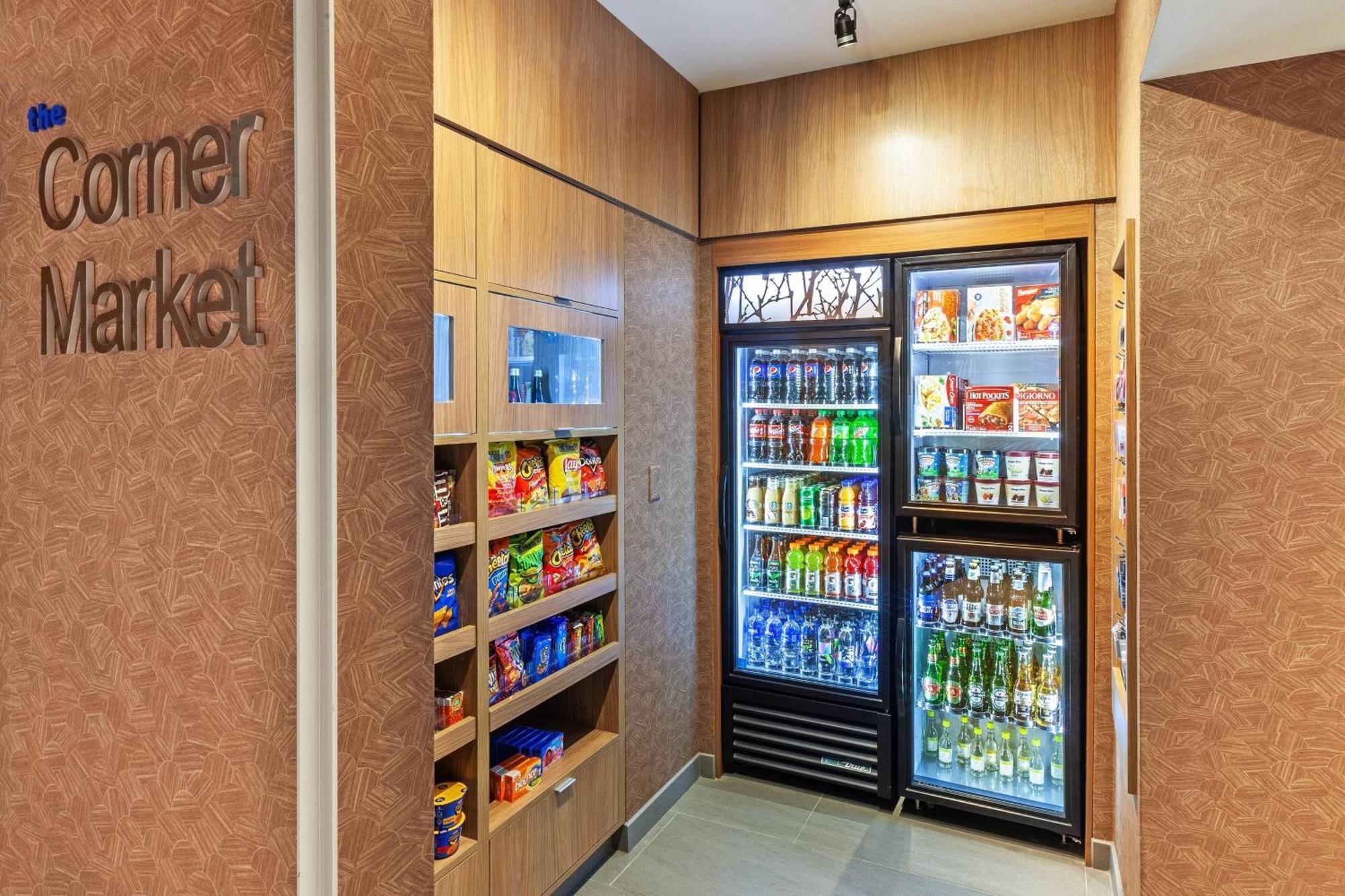 利伯勒尔万豪万枫酒店 Liberal 外观 照片